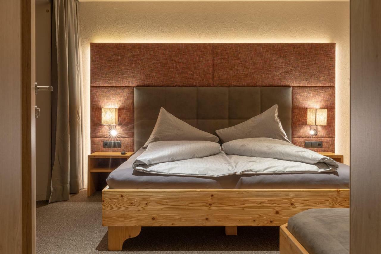 Appartement Zillertal Klee Mit Restaurant Kleementine Ried im Zillertal Exteriér fotografie